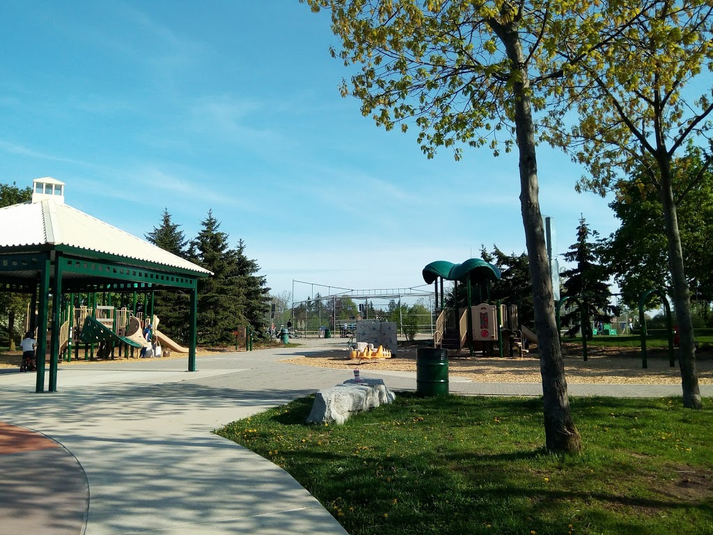Sixteen Hollow Park | 2140 Westoak Trails Blvd, Oakville, ON L6M 3K5, Canada