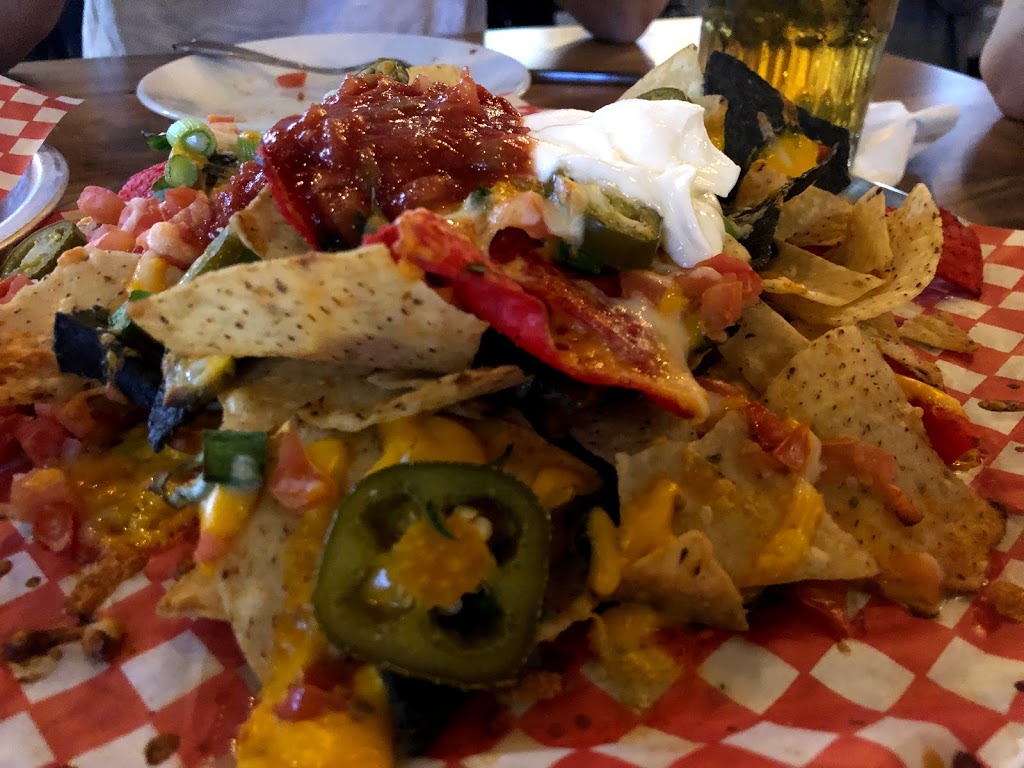 Chucks Roadhouse Bar & Grill | 666 Wonderland Rd N, London, ON N6H 4K9, Canada | Phone: (519) 601-5707