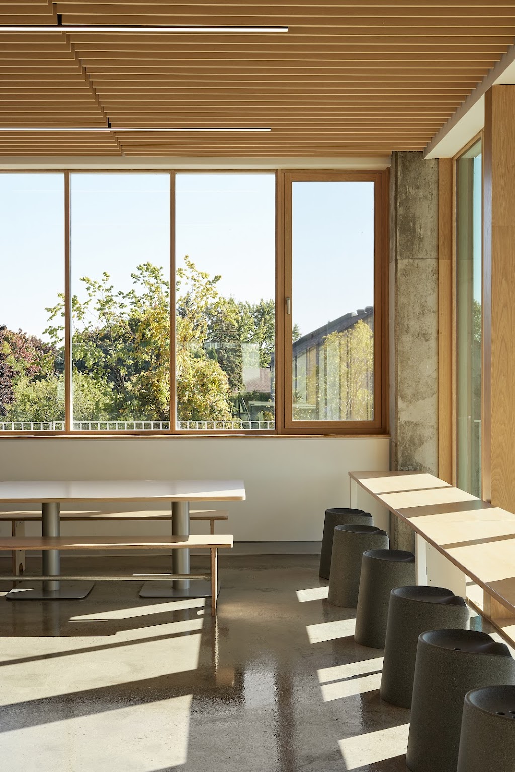 Collège Sainte-Anne | Secondaire Dorval | 100 Boul. Bouchard, Dorval, QC H9S 1A7, Canada | Phone: (514) 637-5010