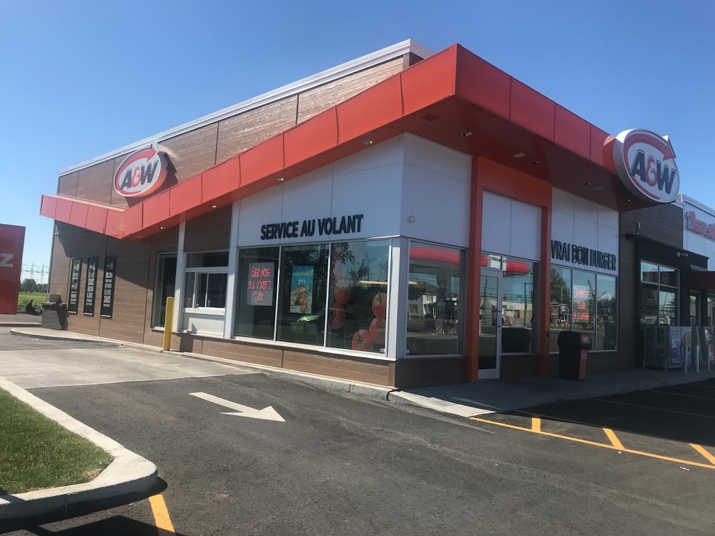 A&W Canada | 220 Boulevard Saint-Jean-Baptiste, Mercier, QC J6R 3B8, Canada | Phone: (514) 664-5592