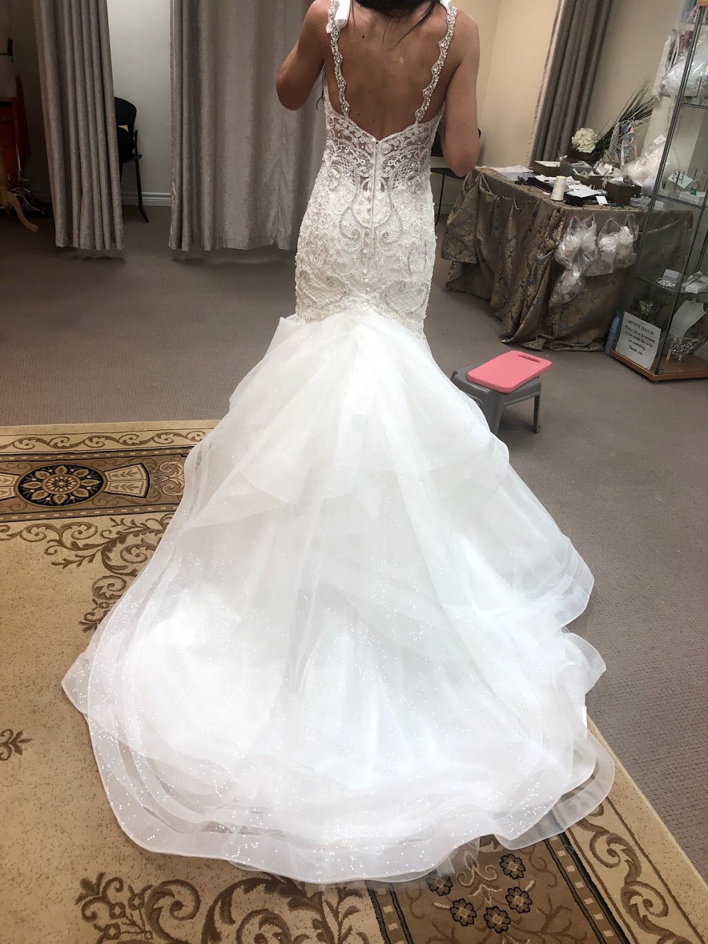 Mona Richie Boutique | 4040 Steeles Ave W Suite 7 & 8, Woodbridge, ON L4L 4Y5, Canada | Phone: (905) 856-6888
