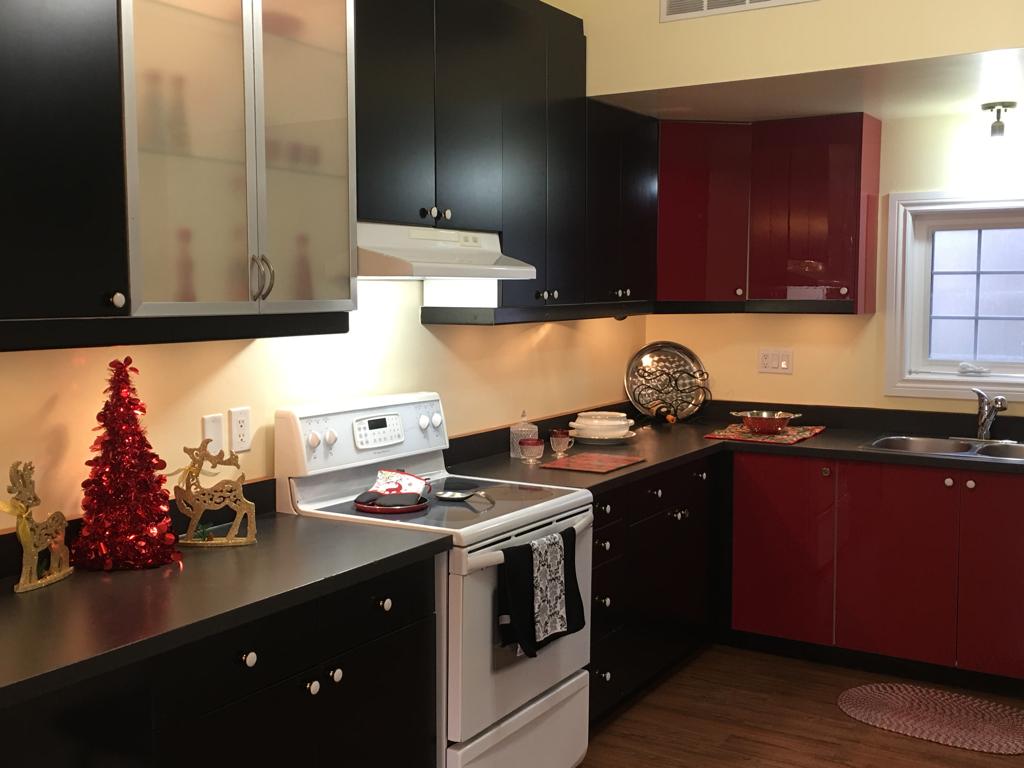 Innisfil Executive accommodation | 1959 St Johns Rd, Innisfil, ON L9S 1T5, Canada | Phone: (905) 717-3699