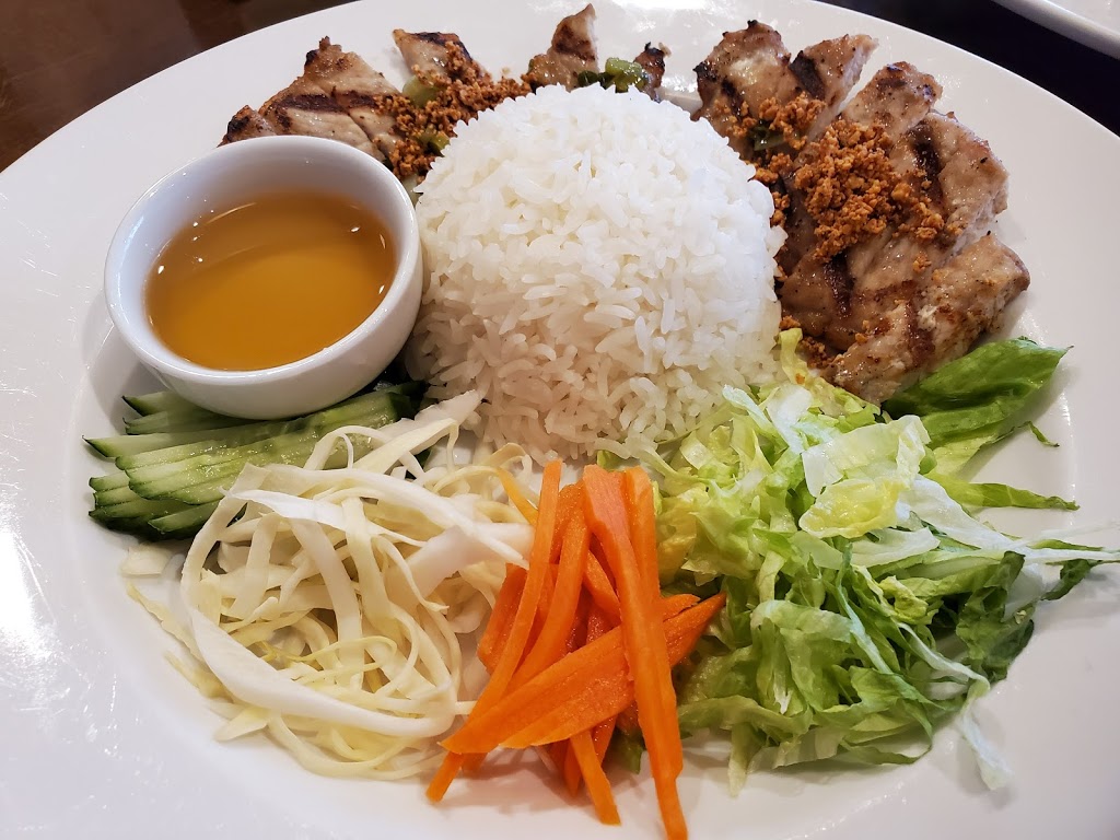 Mai Restaurant | 40 Champlain St #18, Dieppe, NB E1A 1N3, Canada | Phone: (506) 388-7501