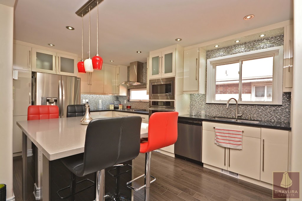 Bravura Kitchens | 2836 Slough St, Mississauga, ON L4T 1G3, Canada | Phone: (905) 673-3313