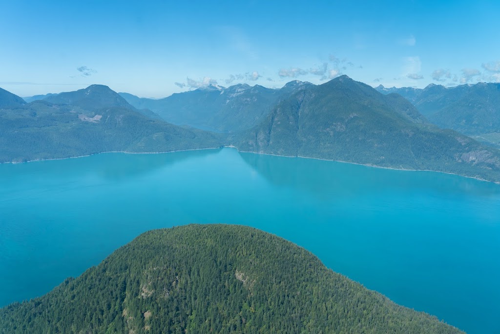 Island Life Expeditions | Marina, 9082 Clarkson Ave, Black Creek, BC V9J 1B3, Canada | Phone: (250) 895-9400