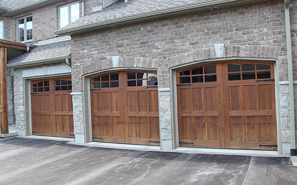 Garage Door Canada | 8268 RR 20, Smithville, ON L0R 2A0, Canada | Phone: (905) 957-4432