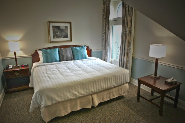 Arlington Hotel | 106 Grand River St N, Paris, ON N3L 2M5, Canada | Phone: (226) 227-1767