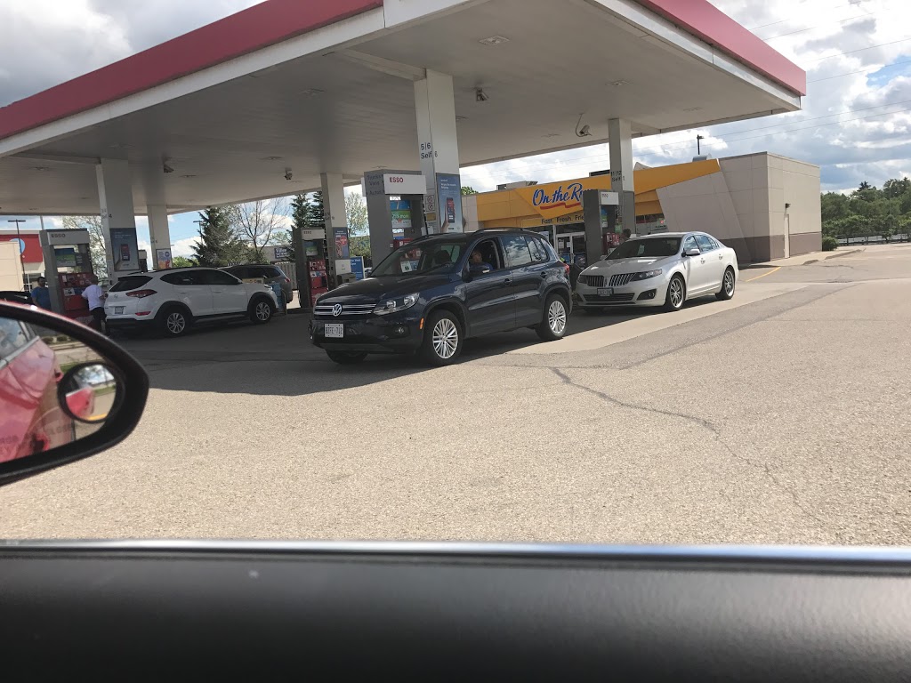 Esso | 110 Silvercreek Pkwy N, Guelph, ON N1H 7B4, Canada | Phone: (519) 829-3401