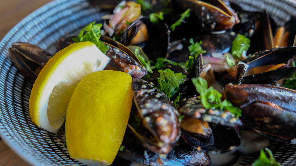 Bistro de lEstran | 192 Rue-Sainte Anne, Baie-Saint-Paul, QC G3Z 1P8, Canada | Phone: (418) 435-3321
