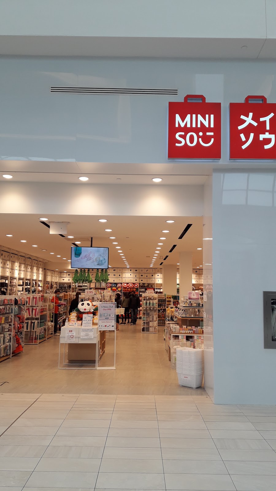 MINISO | 240 Leighland Ave Unit 205A, Oakville, ON L6H 3H6, Canada | Phone: (647) 349-5288