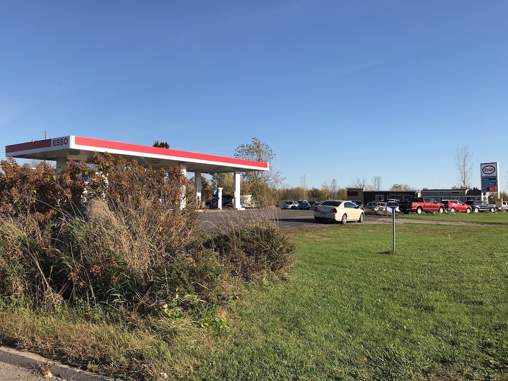 Esso | 6175 Rockdale Road, Vars, ON K0A 3H0, Canada | Phone: (613) 835-3525
