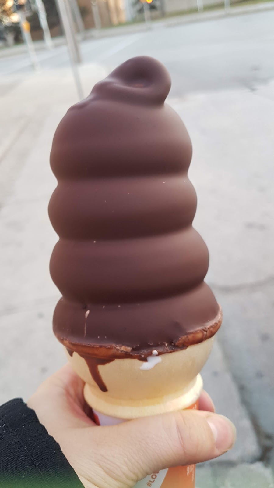 Dairy Queen (Treat) | 2677 Portage Ave, Winnipeg, MB R3J 0P9, Canada | Phone: (204) 832-6523