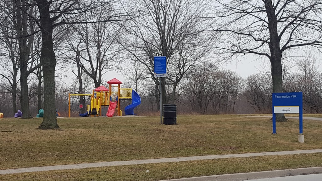 Pinemeadow Park | 3171 Pinemeadow Dr, Burlington, ON L7M 2Z6, Canada | Phone: (905) 335-7738