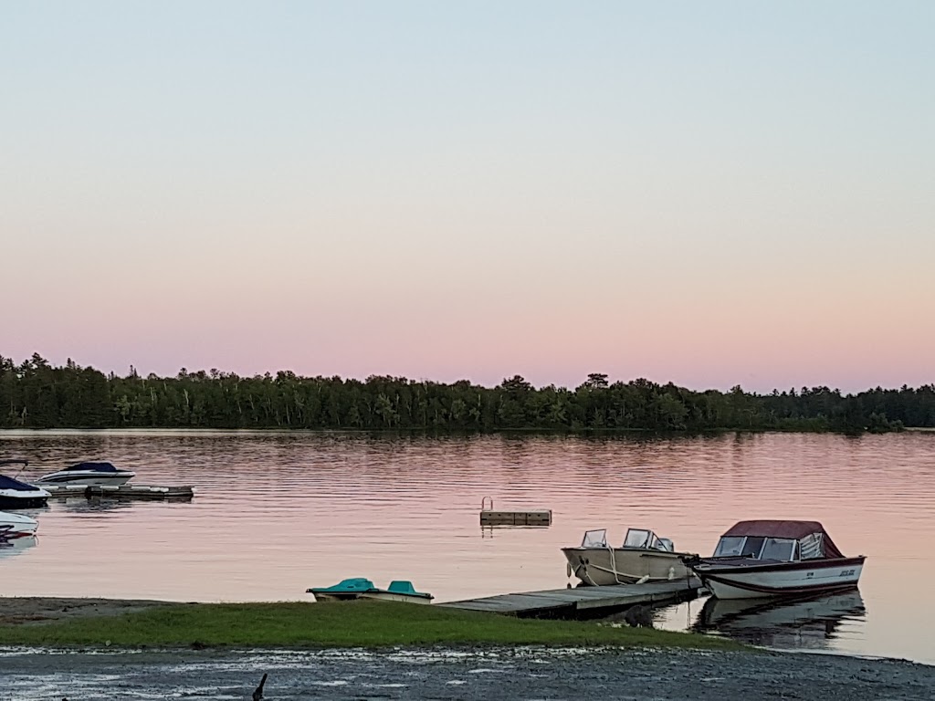 Victoria Lodge & Trailer Park | 922 Victoria Rd, St.-Charles, ON P0M 2W0, Canada | Phone: (705) 867-2939