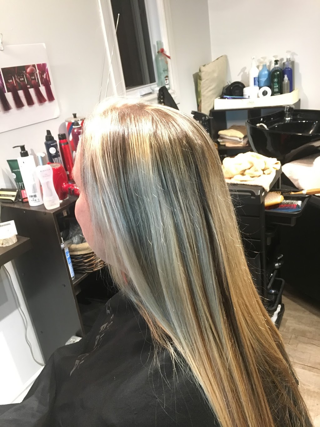 Coiffure La Mèche Courte | 425 Chemin du Grand-Brompton, Racine, QC J0E 1Y0, Canada | Phone: (450) 532-3986