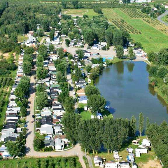 Casse-Croute Chez Hyvan | 545 La Grande-Caroline, Rougemont, QC J0L 1M0, Canada | Phone: (450) 469-3244
