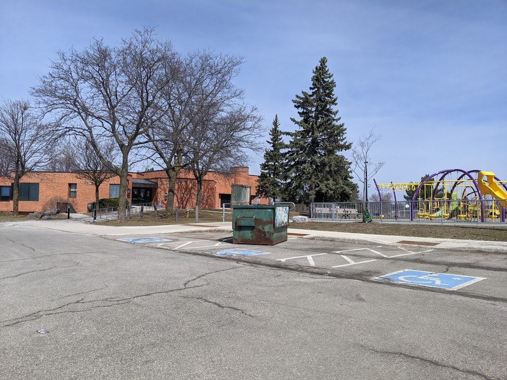 Elmbank Community Centre | 10 Rampart Rd, Etobicoke, ON M9V 4L9, Canada | Phone: (416) 394-8671
