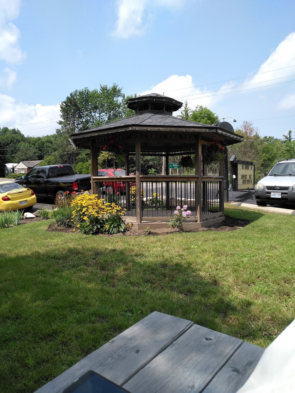 Greensville Gourmet | 161 Hamilton Regional Rd 8, Hamilton, ON L9H 5E1, Canada | Phone: (905) 627-7775