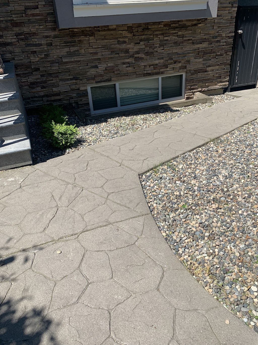 tony solid cleaning services LTD. | 7760 Rosewood St, Burnaby, BC V5E 2H1, Canada | Phone: (604) 358-8442