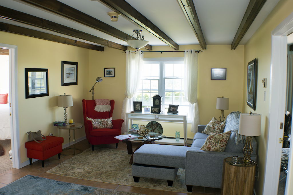 Peggys Cove Bed & Breakfast | 19 Church Rd, Peggys Cove, NS B3Z 3R7, Canada | Phone: (902) 823-2265