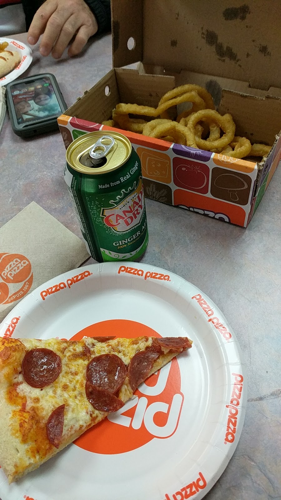 Pizza Pizza | 277 Bath Rd, Kingston, ON K7M 2X6, Canada | Phone: (613) 542-1111