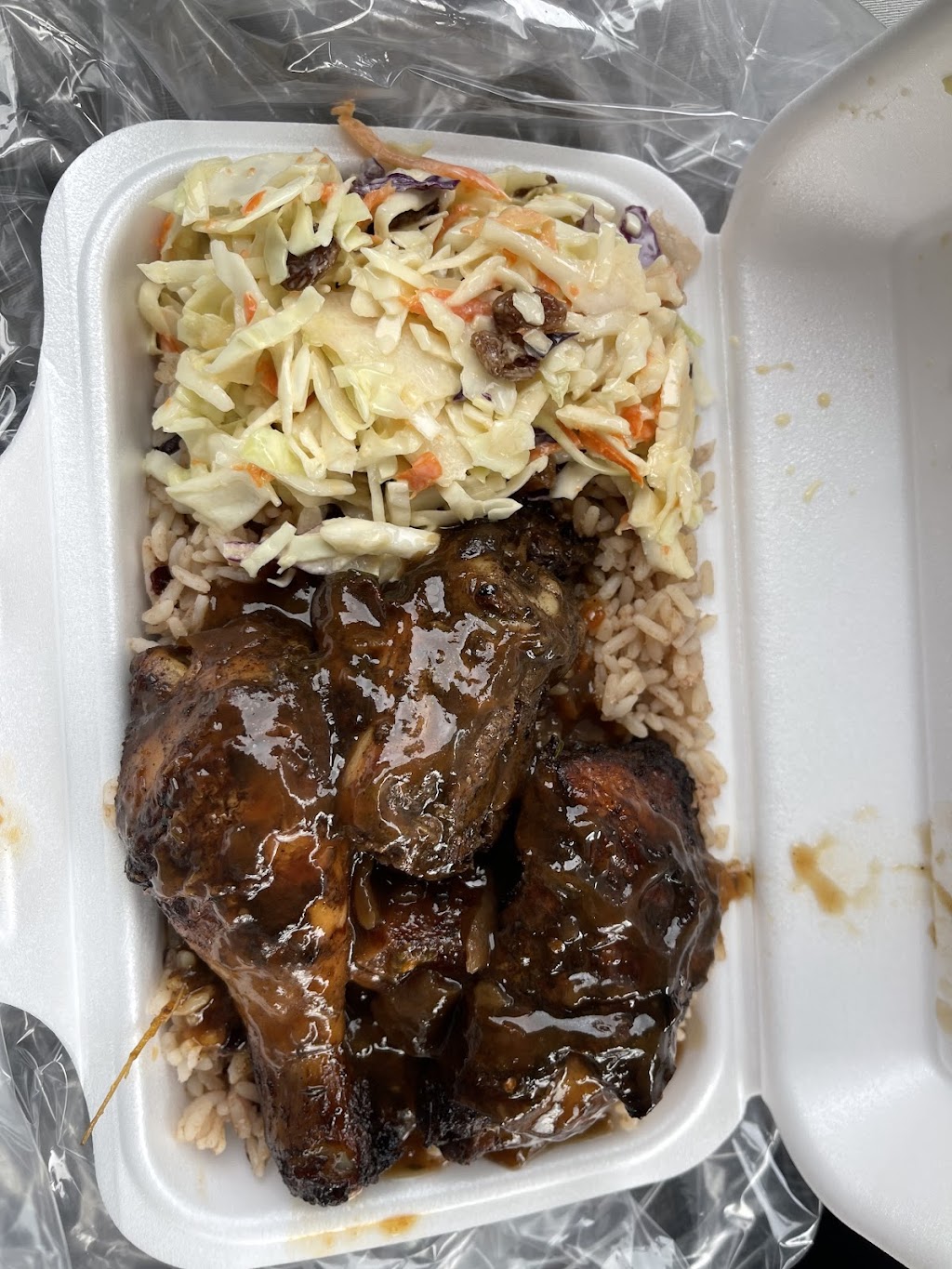 GC Jerk Xpress | 6171 Conin Dr, Mississauga, ON L4V 1N8, Canada | Phone: (905) 282-9007