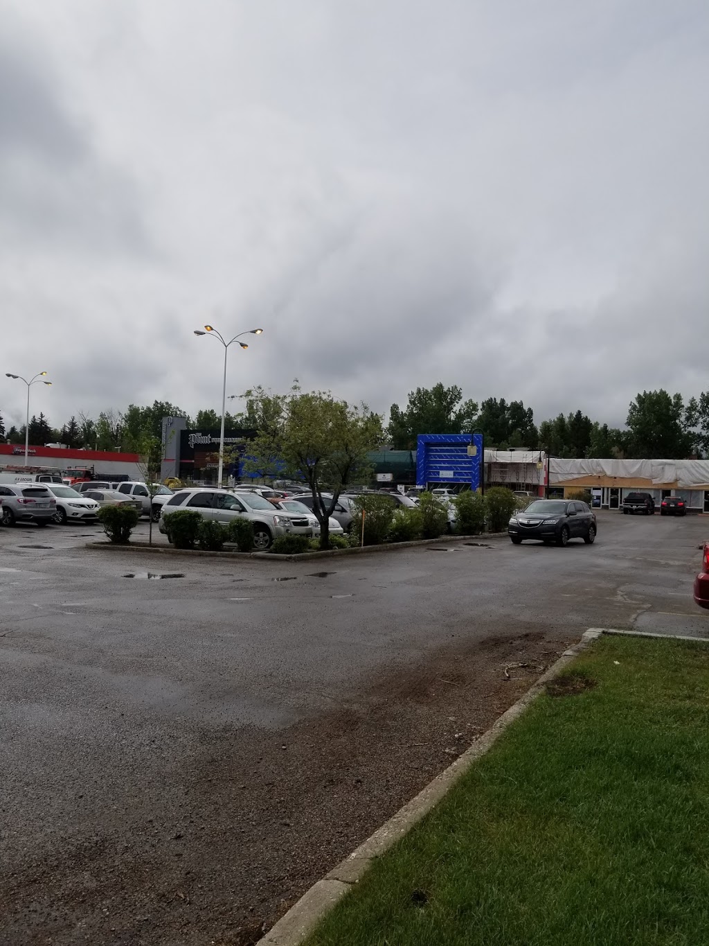 Oak Bay Plaza | 2515 90 Ave SW, Calgary, AB T2V 0L8, Canada | Phone: (403) 238-0538