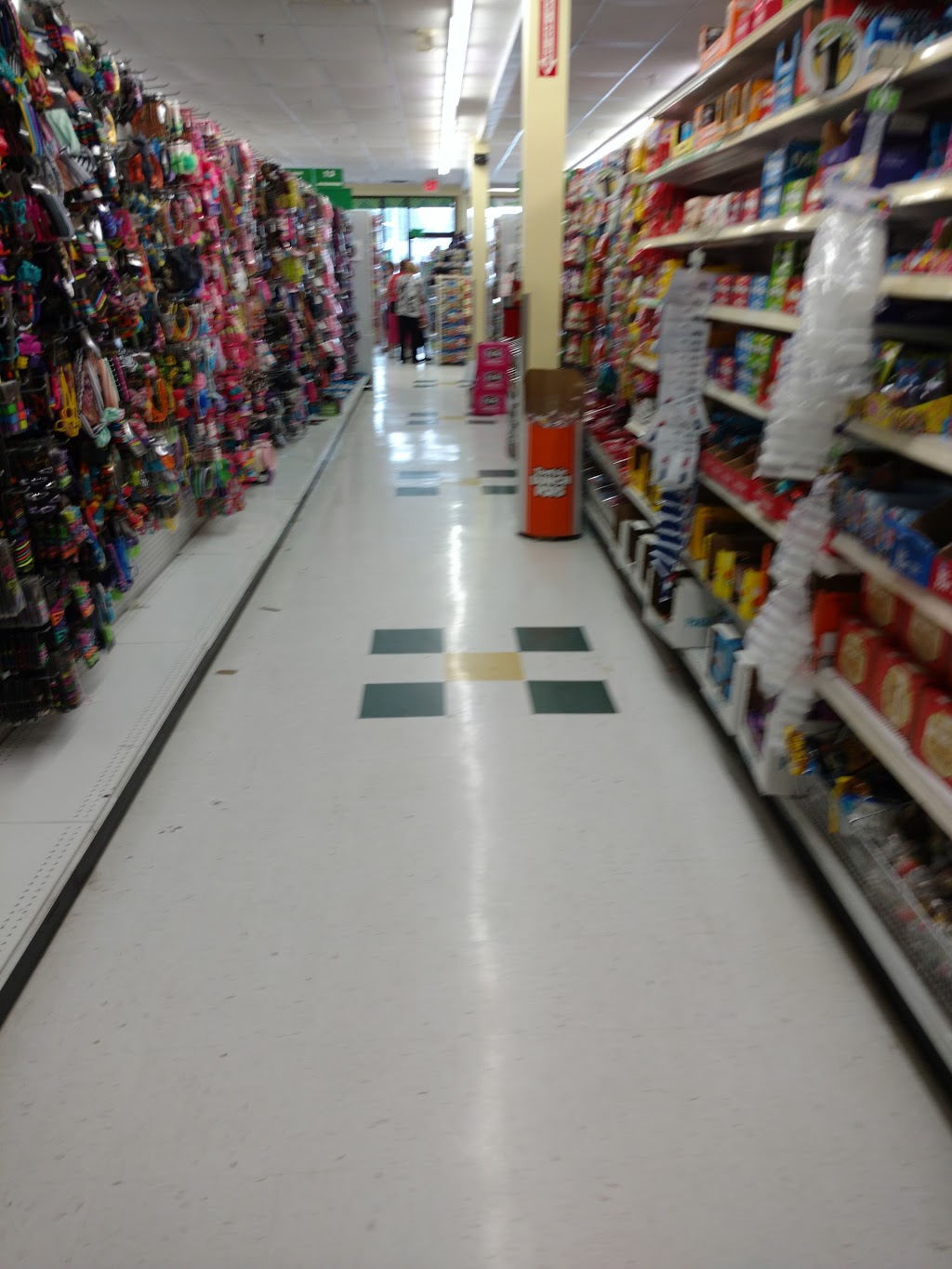 Dollar Tree | 10-6161 Thorold Stone Road, Niagara Falls, ON L2J 1A4, Canada | Phone: (905) 374-0660
