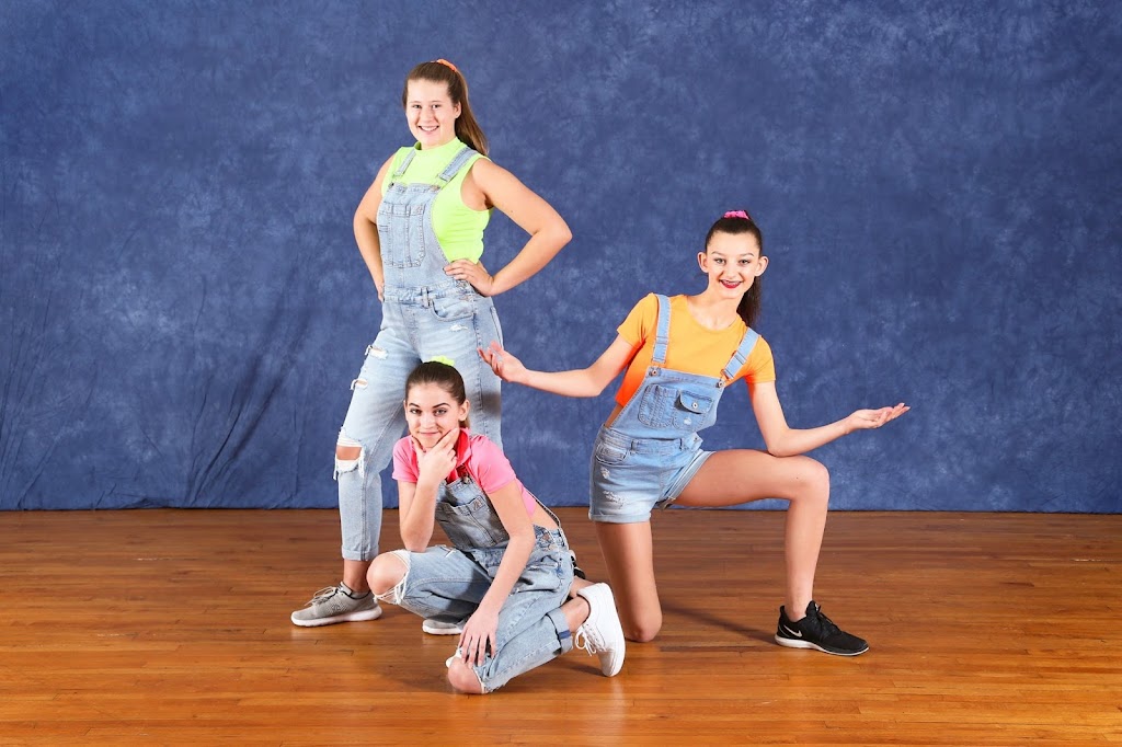 JNS Dance | 4065 Catherine St, Dorchester, ON N0L 1G2, Canada | Phone: (519) 701-0805