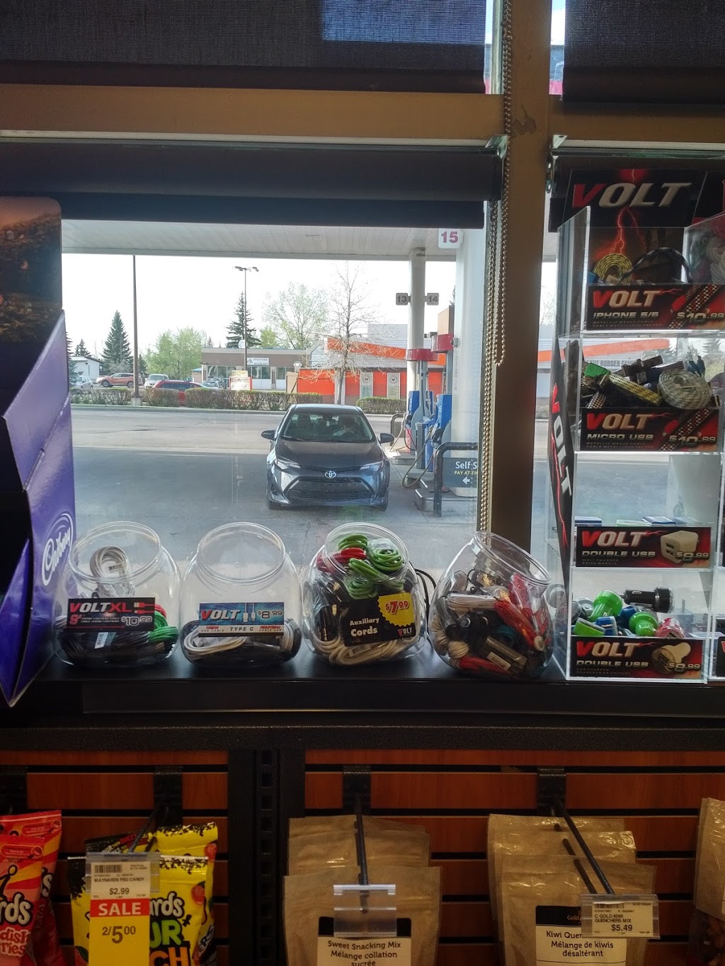 Oakridge Co-op Gas Bar | 2580 Southland Dr SW, Calgary, AB T2V 4J8, Canada | Phone: (403) 299-4280