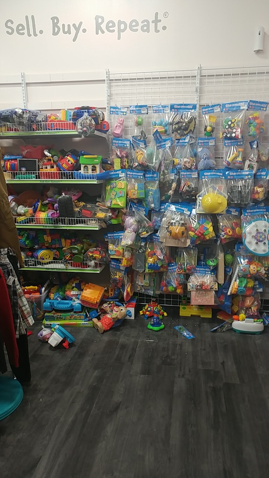 Once Upon A Child - Orleans | 2016 Tenth Line Rd Unit C2, Orléans, ON K4A 4X4, Canada | Phone: (613) 824-0928