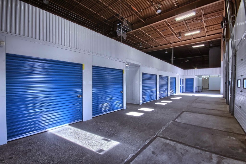 StorageMart | 1577 Lauzon Rd, Windsor, ON N8S 3N4, Canada | Phone: (519) 988-0005