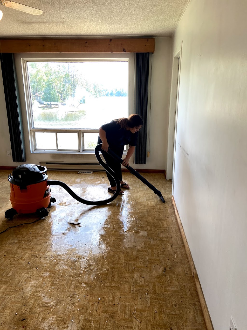 Perfectly done cleaning services | 1386 Highgate Rd appartement 5, Ottawa, ON K2C 3N6, Canada | Phone: (613) 879-1135