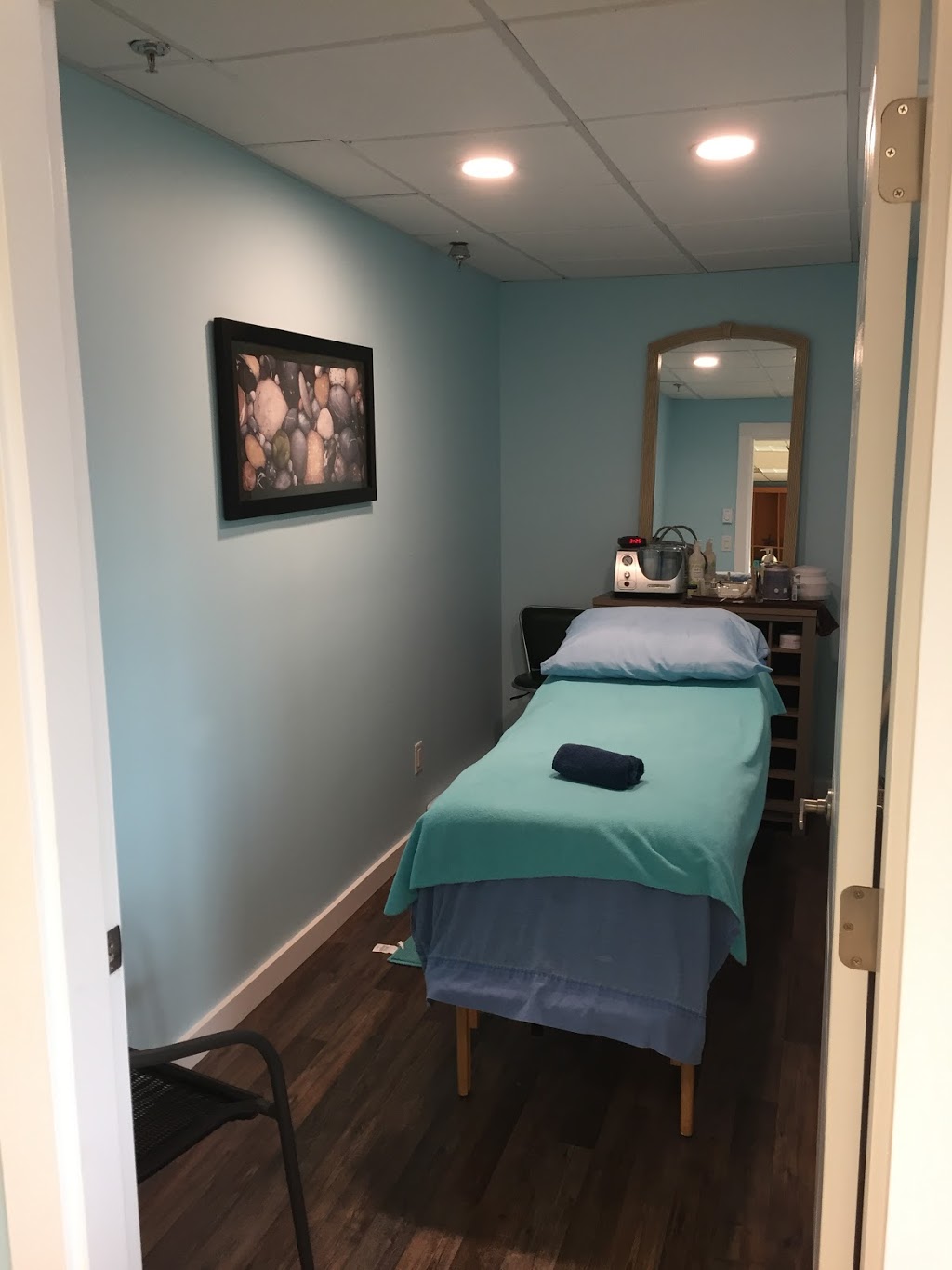 Ocean Blue Day Spa | 240 Dogwood St, Parksville, BC V9P 2H5, Canada | Phone: (250) 927-4145