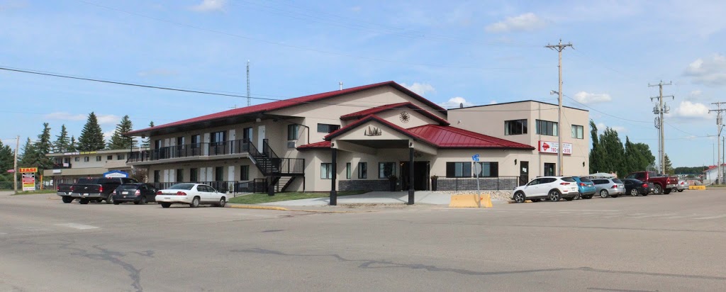 Alberta Beach Inn And Suites | 4939 50 Ave, Alberta Beach, AB T0E 0A0, Canada | Phone: (587) 763-0351