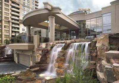 Mississauga stay apartment | 265 Enfield Pl, Mississauga, ON L5B 3Y7, Canada | Phone: (416) 845-1912