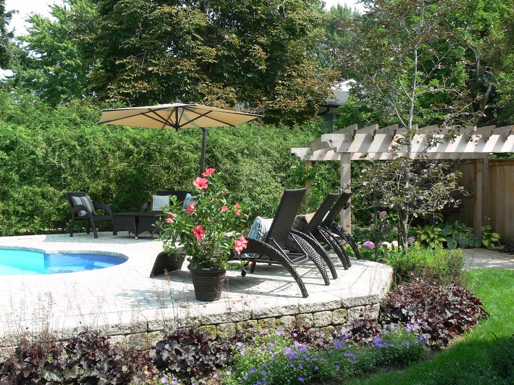 Landscape Designs by Jodie Munshaw | 47 Pine Ridge Trail, Barrie, ON L4M 4Y8, Canada | Phone: (705) 828-2758