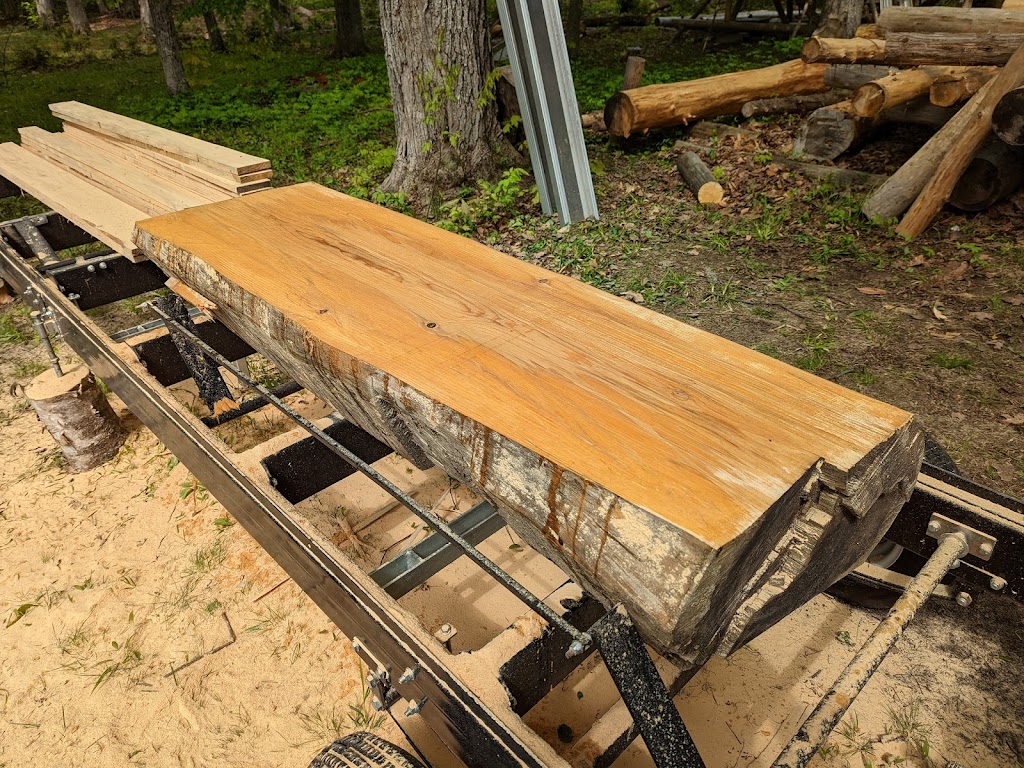 LE PETIT FORESTIER | 500 Chem. Gillespie, Sainte-Agathe-des-Monts, QC J8C 0X6, Canada | Phone: (514) 238-0666