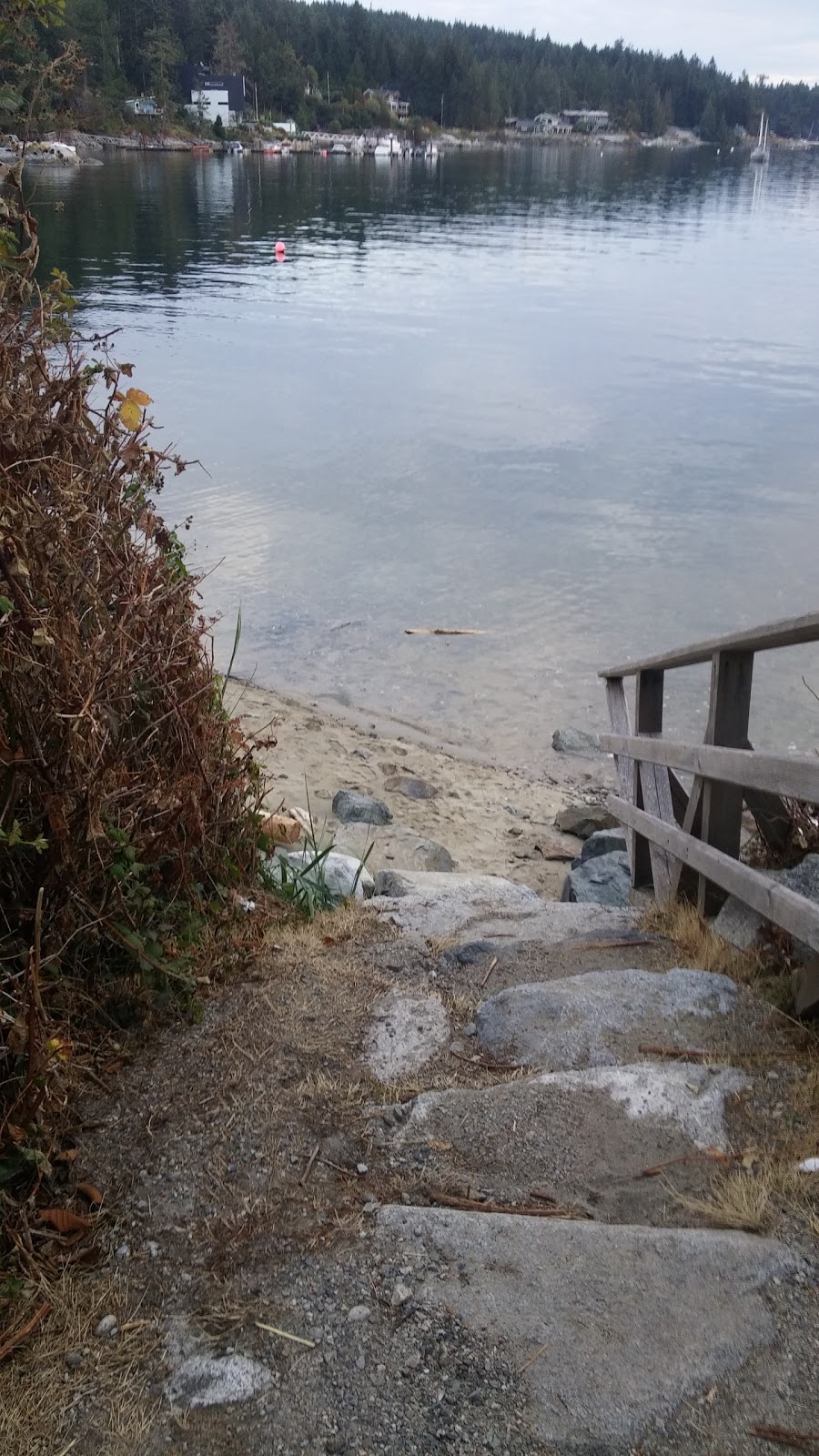 The Loghouse at Halfmoon Bay | 5635 Mintie Rd, Halfmoon Bay, BC V0N 1Y2, Canada | Phone: (604) 885-4771