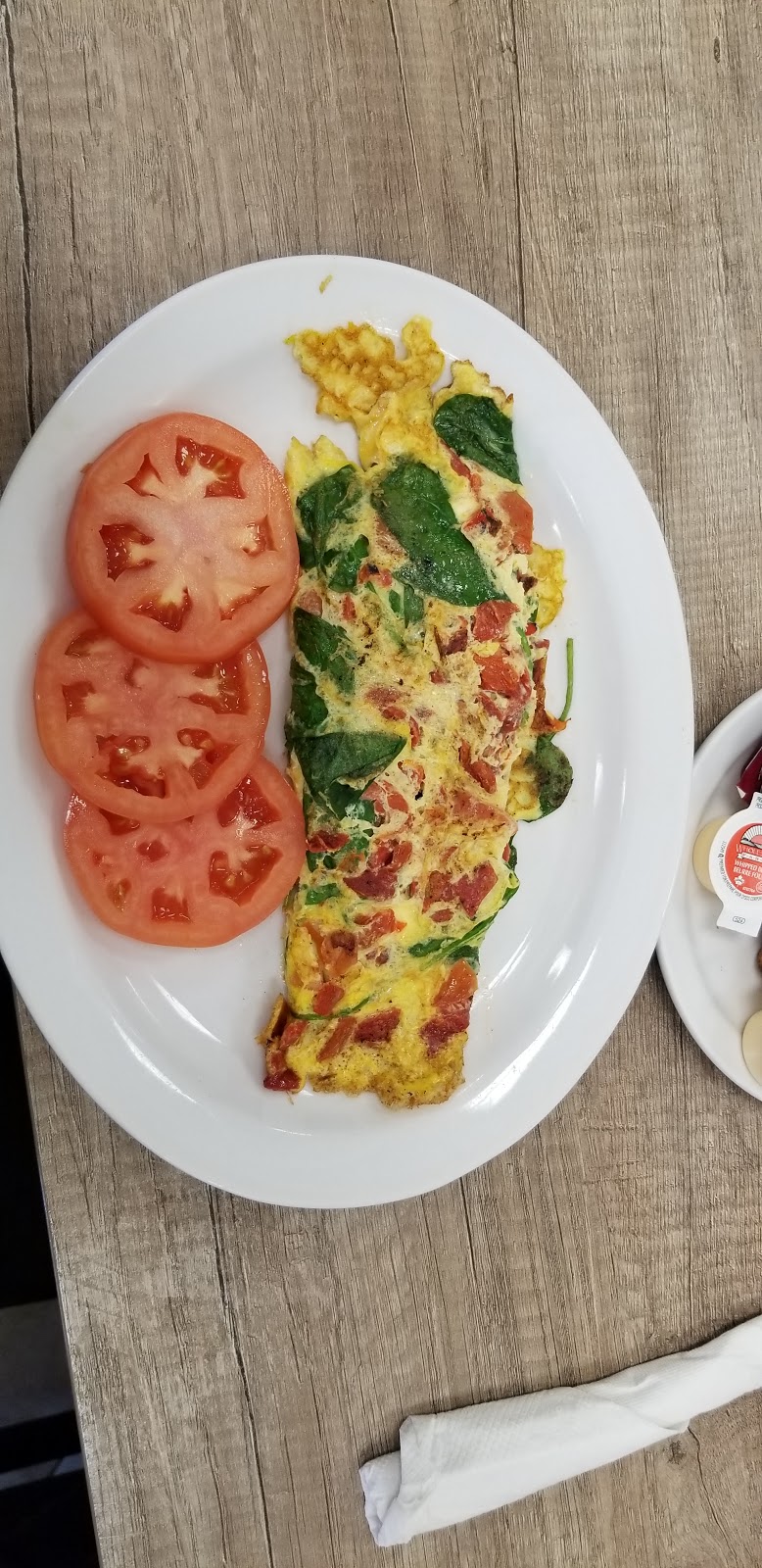 The Broken Egg | 4293 King St E, Kitchener, ON N2P 2E9, Canada | Phone: (519) 219-1317