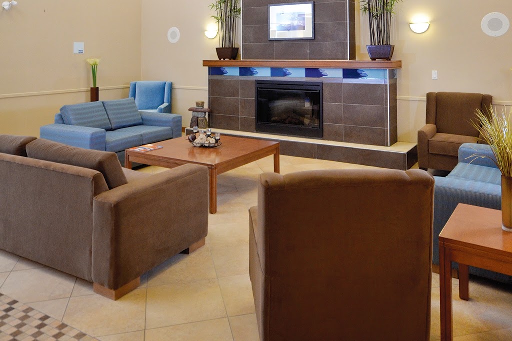 Sandman Hotel & Suites Squamish | 39400 Discovery Way, Squamish, BC V8B 0R5, Canada | Phone: (604) 848-6000