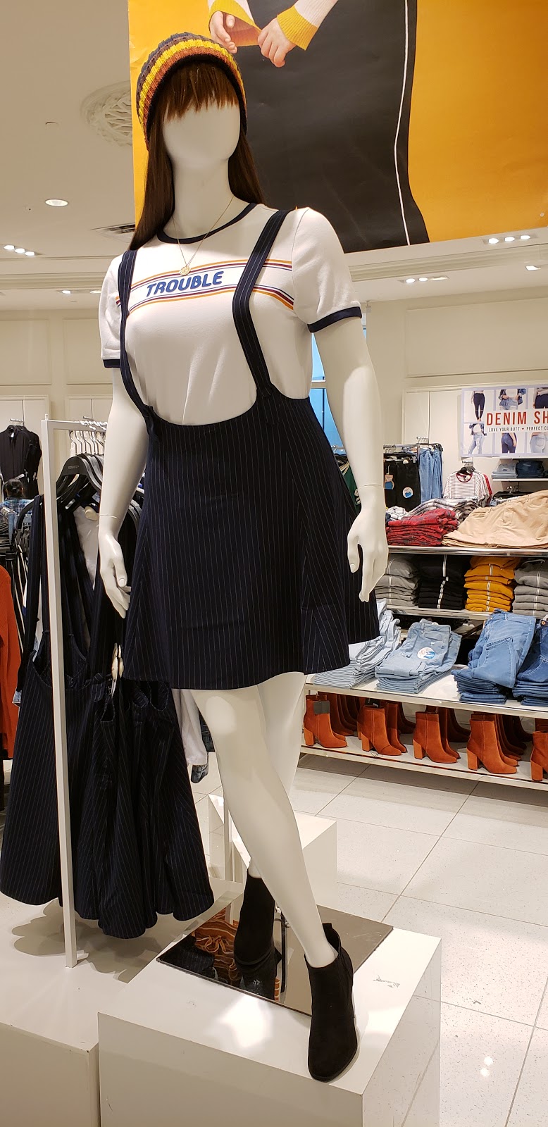 Forever 21 | 25 Peel Centre Dr Space #511, Brampton, ON L6T 3R5, Canada | Phone: (905) 792-6833