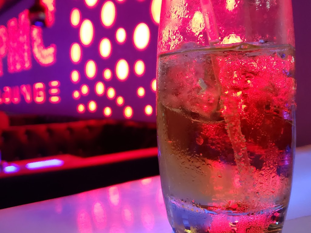 PMC Lounge | 2849 North Rd #102, Burnaby, BC V3J 1G1, Canada | Phone: (604) 446-6059
