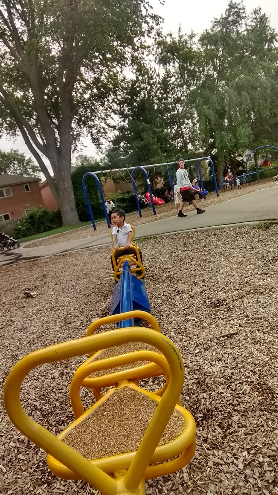 Oakridge Park | 3459 Danforth Ave, Scarborough, ON M1L 1C9, Canada | Phone: (416) 392-2489