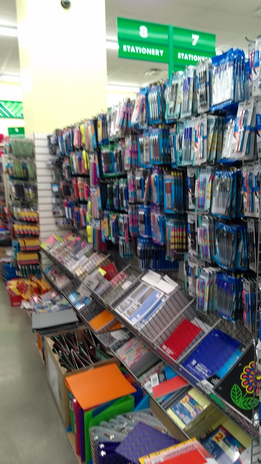 Dollar Tree | 21 Helmcken Rd #110, Victoria, BC V8Z 5G5, Canada | Phone: (250) 658-9930