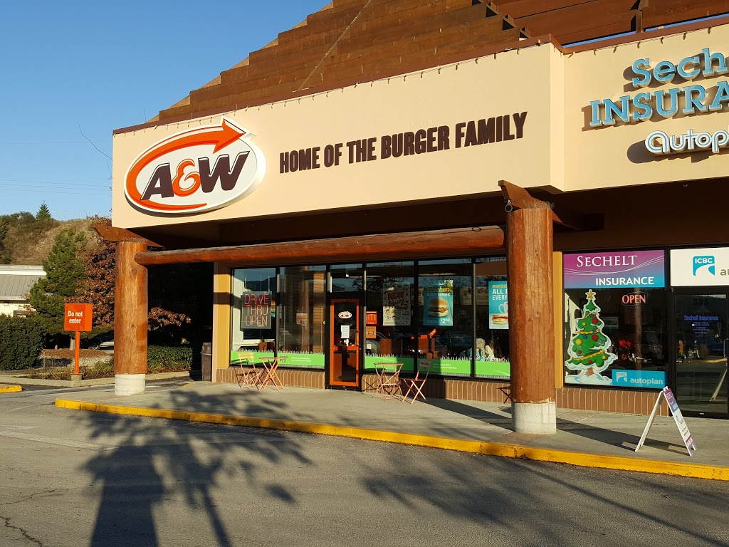 A&W Canada | 5500 Sunshine Coast Hwy #301, Sechelt, BC V0N 3A0, Canada | Phone: (604) 885-5119