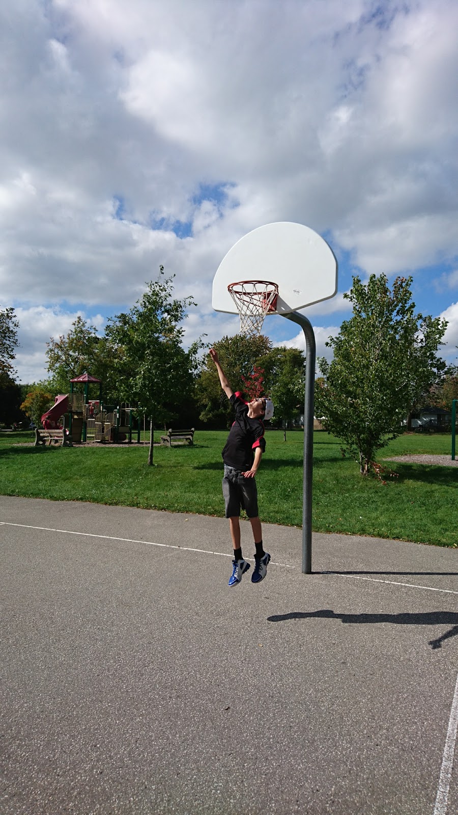 Dunvegan Park | 362 Dunvegan Dr, Waterloo, ON N2K 2C4, Canada