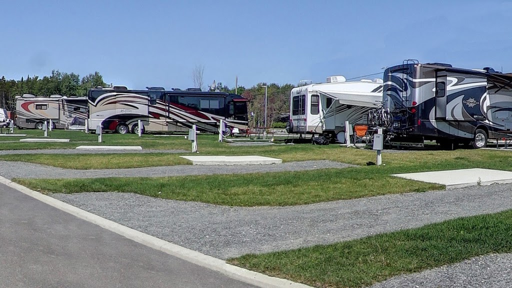 Boisé de la Chaudière - Camping Caravaning | 264 Chemin Saint-Grégoire, Saint-Étienne-de-Lauzon, QC G6J 1E8, Canada | Phone: (418) 907-2000