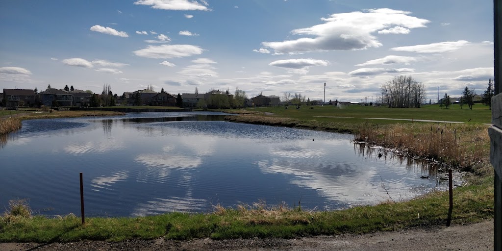 Lakeside Golf Club | 555 Lakeside Greens Dr, Chestermere, AB T1X 1C5, Canada | Phone: (403) 569-9111