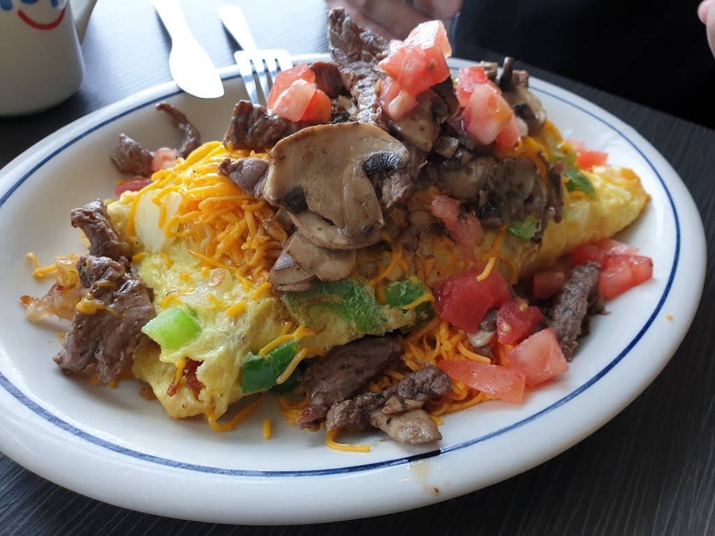 IHOP - The Tower Hotel | 6732 Fallsview Blvd 26th Floor, Niagara Falls, ON L2G 3W6, Canada | Phone: (905) 356-1501 ext. 2037
